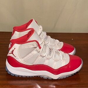 Jordan Kids High-Top Sneakers in White and Red